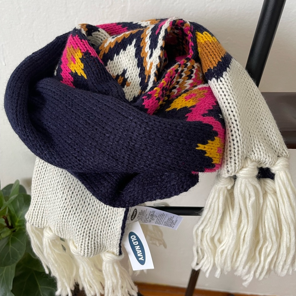 OLD NAVY  🧣 SCARF NEW